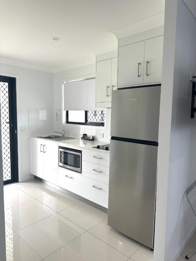 Casa Nostra Motel Рокхемптън Екстериор снимка